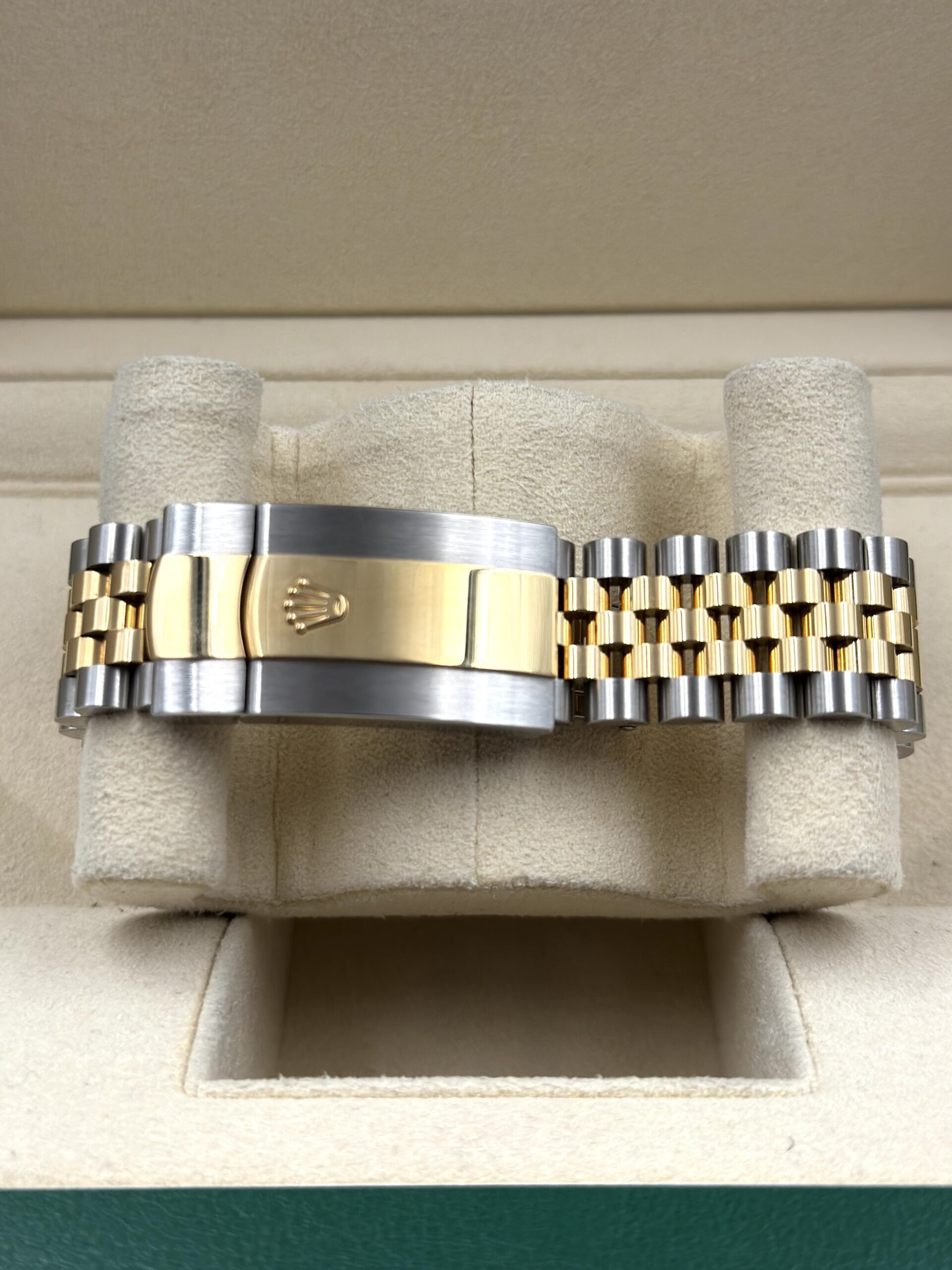 Rolex Sky-Dweller 336933 - Image 3