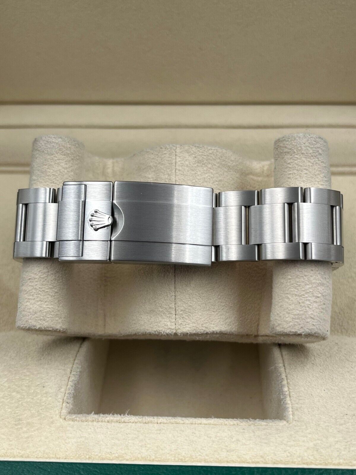Rolex Explorer II 226570 - Image 4