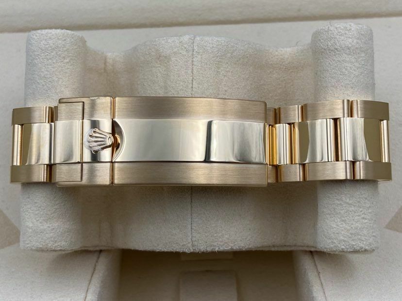 Rolex Submariner Date 126618LN - Image 5
