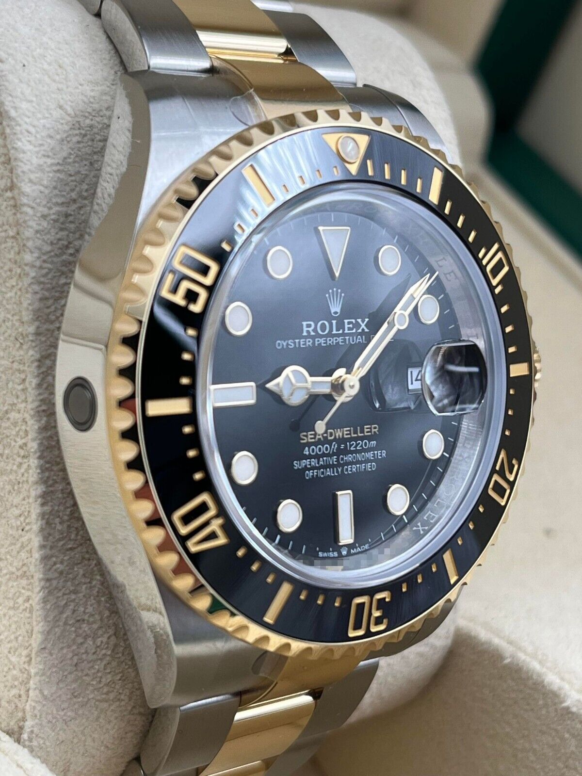 Rolex Sea-Dweller 126603 - Image 3
