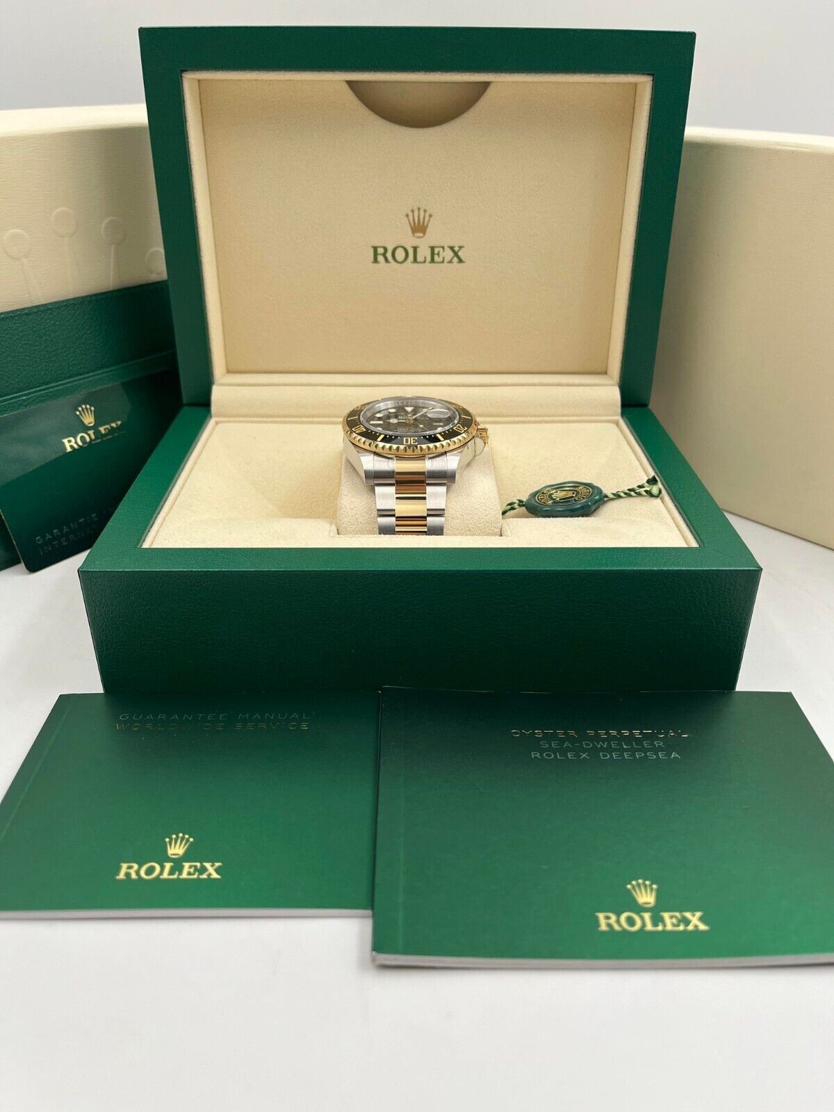 Rolex Sea-Dweller 126603 - Image 5