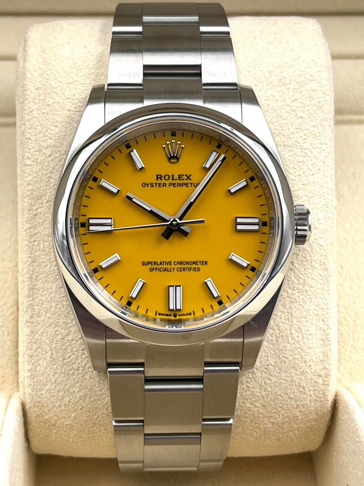 Rolex Oyster Perpetual 124300