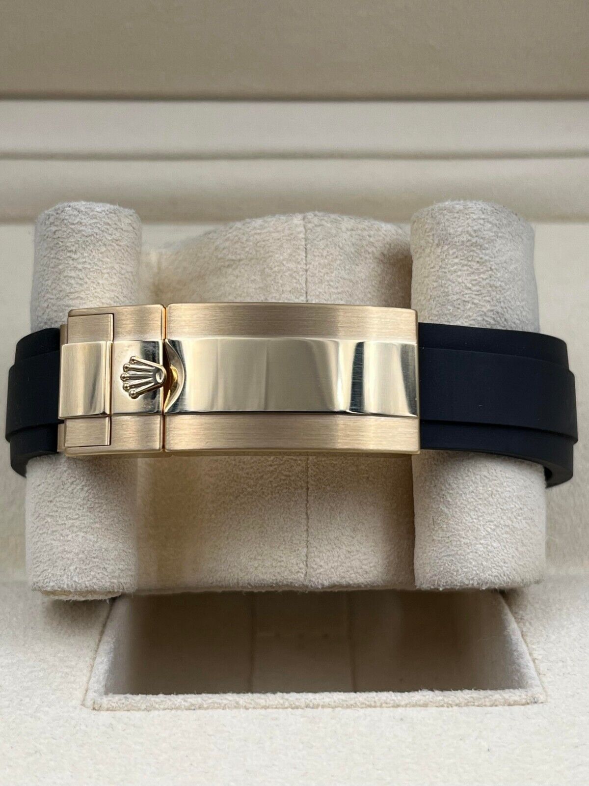Rolex Yacht-Master 226658 - Image 3