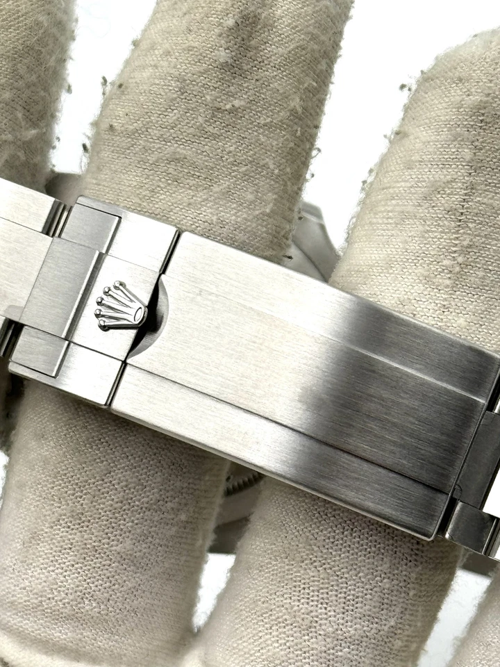 Rolex Submariner Date 126610LN - Image 5